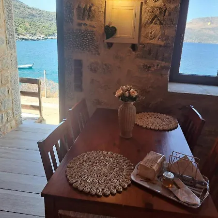 Lagadaki The Sea View * Kotronas