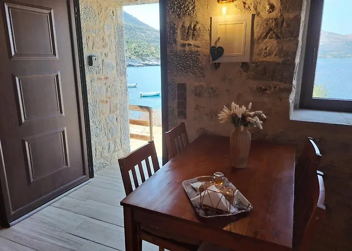 Villa Lagadaki The Sea View Kotronas