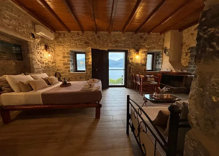 Lagadaki The Sea View *